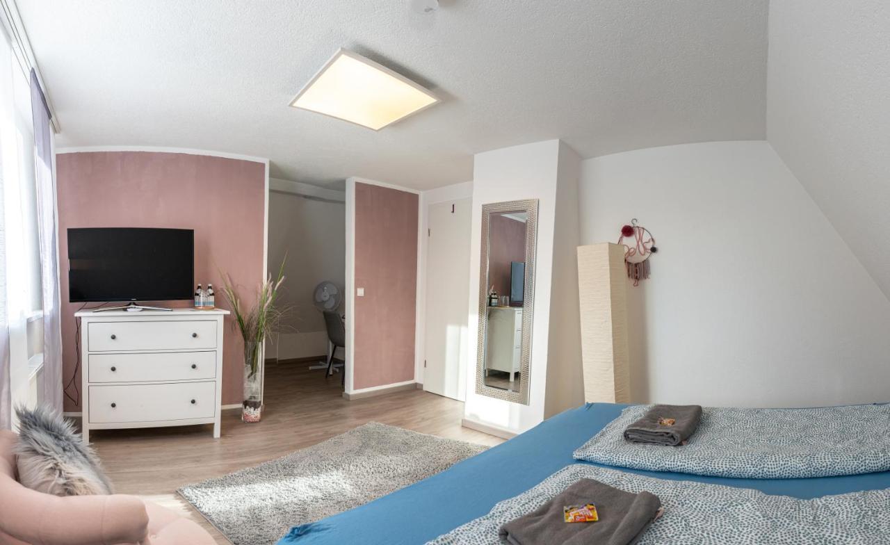 #2 Grosses Zimmer Mit Pool Und Garten Мемминген Экстерьер фото