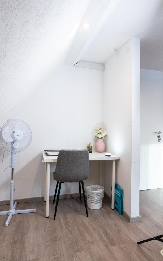 #2 Grosses Zimmer Mit Pool Und Garten Мемминген Экстерьер фото